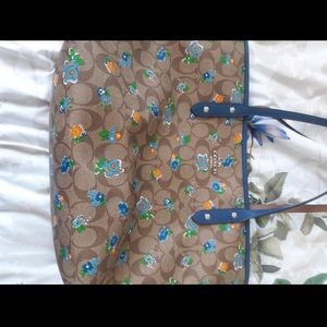 Coach purse and matching wallet